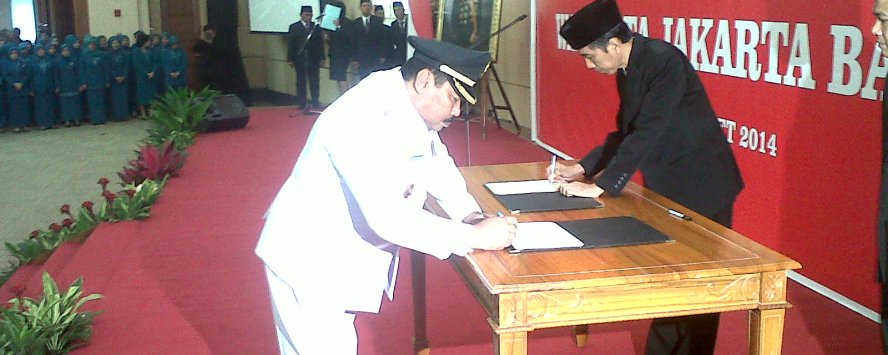 Jokowi saat Lantik Anas Effendi Jadi Walikota Jakbar